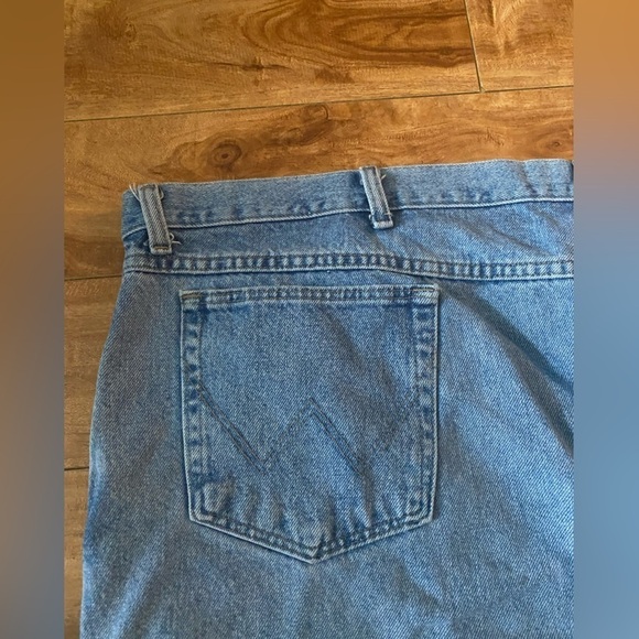 Wranglers Plus Size Mens Retro Style Light wash Denim Shorts (unisex) - Picture 11 of 11
